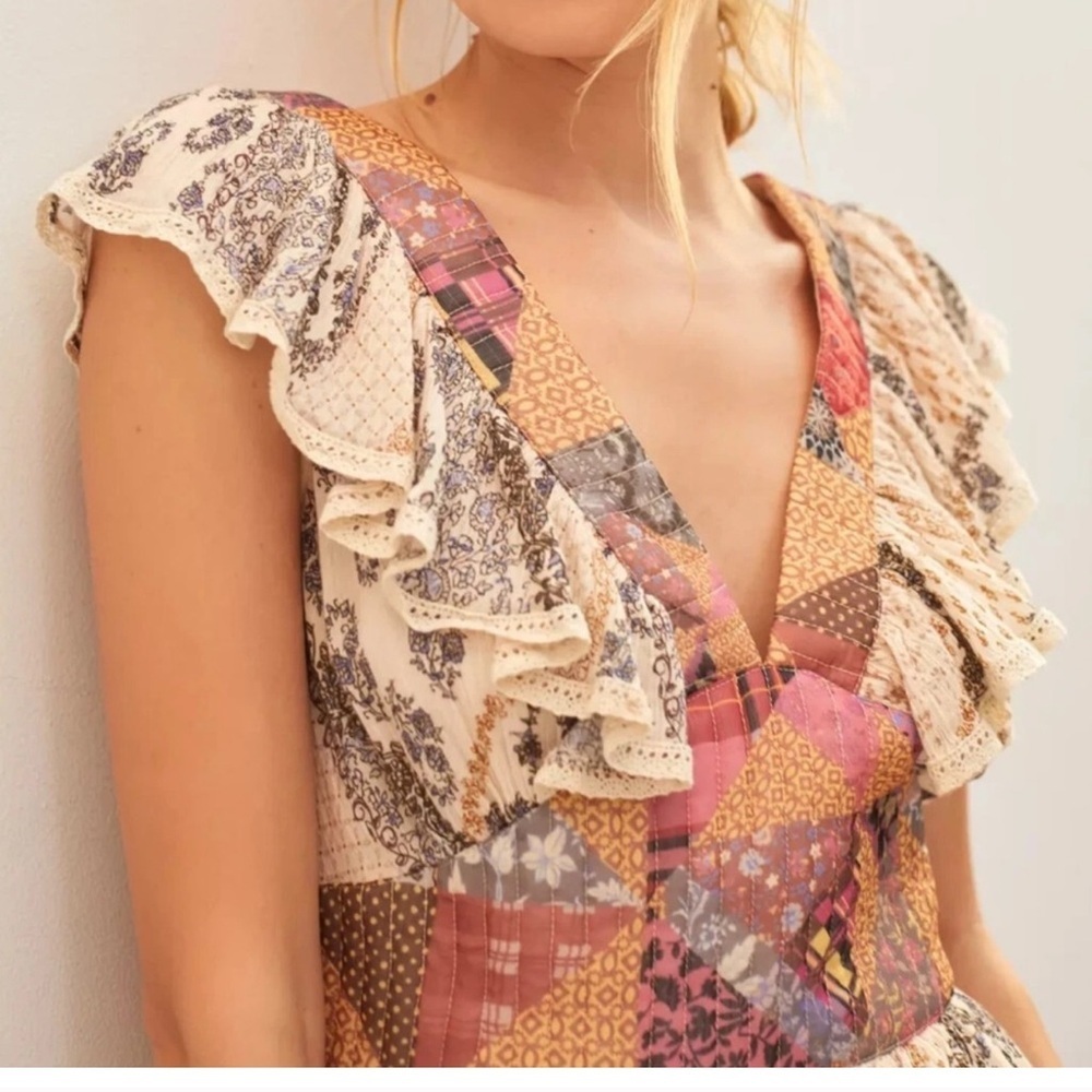 Anthropologie Let Me Be Quilted Patchwork V-Neck Ruffle Dress Sz XS